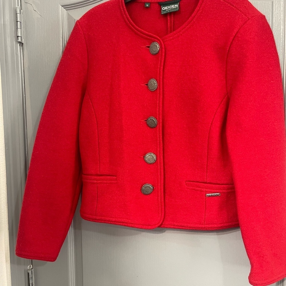 Geiger  Collections  Red Blazer vintage 100% wool made in Australia vintage